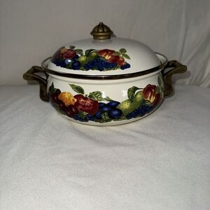 Enamelware Pot w/ Lid Fruit Design Vintage Casserole Dish Regency Club, Brass